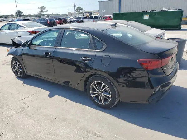 3KPF24AD1PE577134 2023 KIA FORTE - Image 2