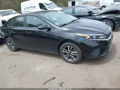 3KPF24AD1PE577182 2023 KIA FORTE
