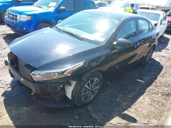 3KPF24AD1PE577988 2023 KIA FORTE - Image 2