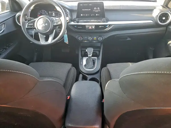 3KPF24AD1PE579692 2023 KIA FORTE - Image 8