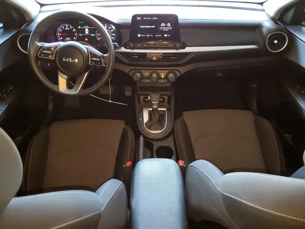3KPF24AD1PE579773 2023 KIA FORTE - Image 8