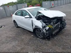 3KPF24AD1PE587338 2023 KIA FORTE