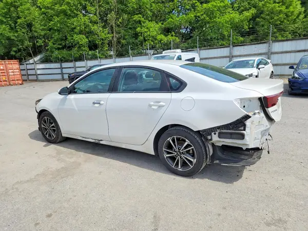 3KPF24AD1PE589042 2023 KIA FORTE - Image 2