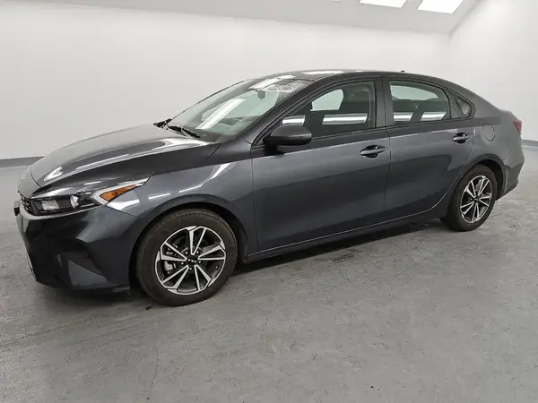 3KPF24AD1PE590532 2023 KIA FORTE - Image 1