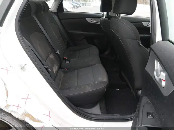 3KPF24AD1PE591292 2023 KIA FORTE - Image 8