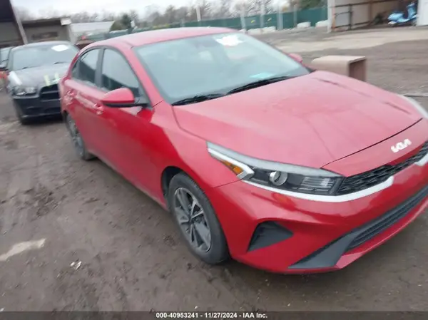 3KPF24AD1PE597593 2023 KIA FORTE - Image 1