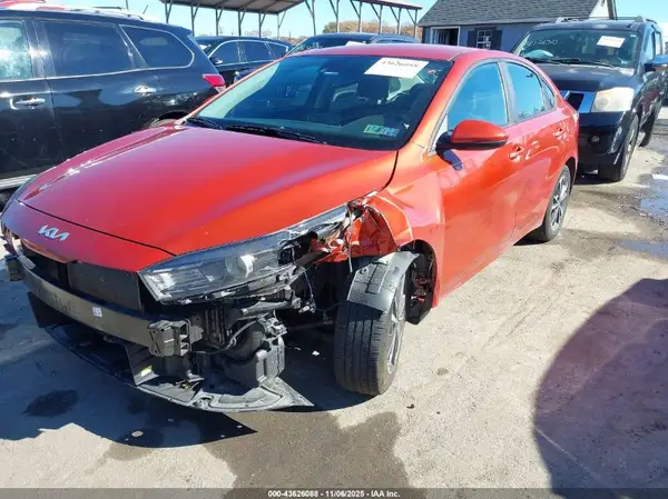 3KPF24AD1PE602646 2023 KIA FORTE - Image 2