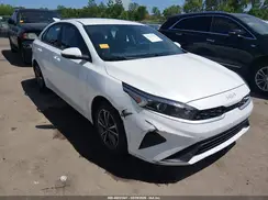 3KPF24AD1PE608429 2023 KIA FORTE