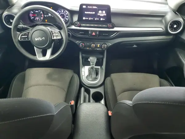 3KPF24AD1PE609273 2023 KIA FORTE - Image 8