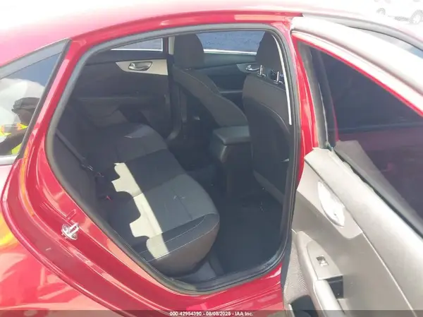 3KPF24AD1PE610553 2023 KIA FORTE - Image 8
