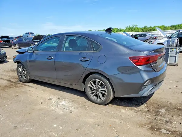 3KPF24AD1PE612030 2023 KIA FORTE - Image 2