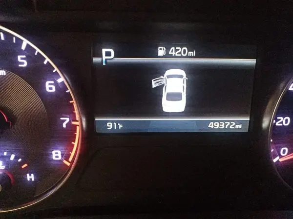 3KPF24AD1PE613971 2023 KIA FORTE - Image 2