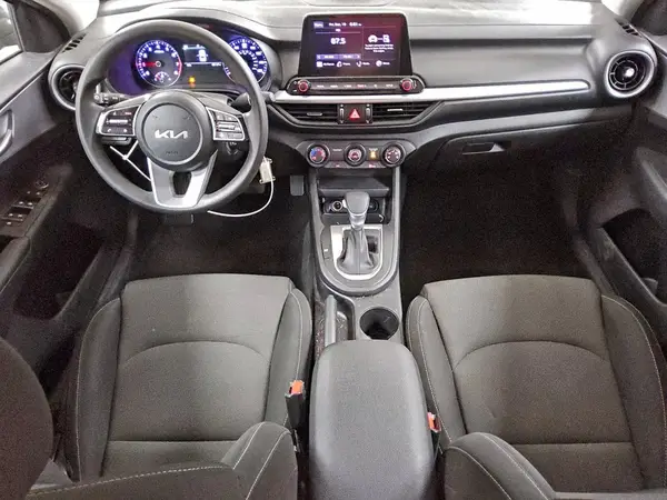 3KPF24AD1PE614618 2023 KIA FORTE - Image 8
