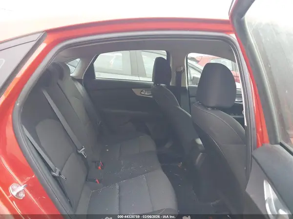 3KPF24AD1PE619608 2023 KIA FORTE - Image 8