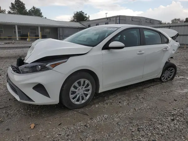 3KPF24AD1PE620578 2023 KIA FORTE - Image 1
