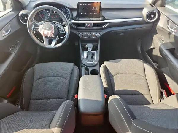 3KPF24AD1PE621469 2023 KIA FORTE - Image 8