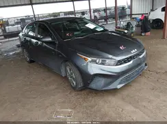 3KPF24AD1PE623318 2023 KIA FORTE