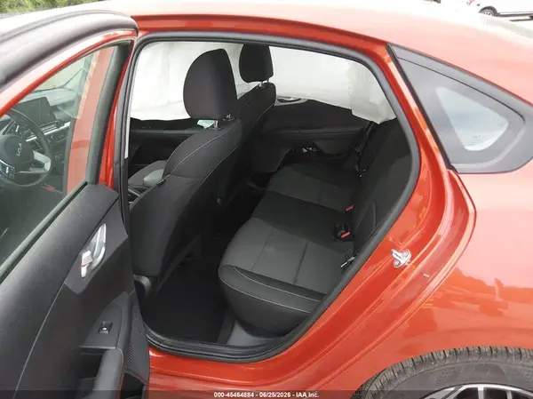 3KPF24AD1PE623867 2023 KIA FORTE - Image 8
