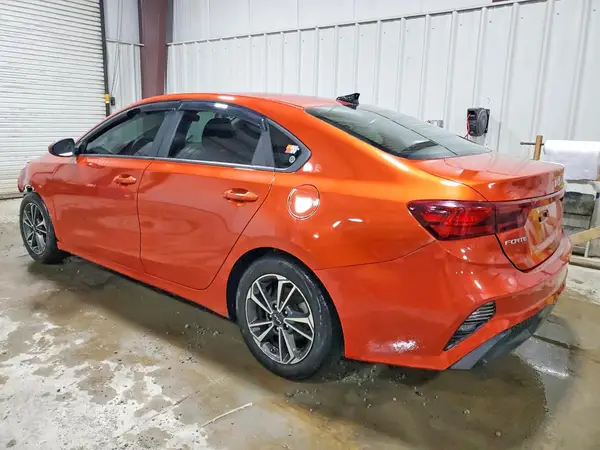 3KPF24AD1PE625991 2023 KIA FORTE - Image 2