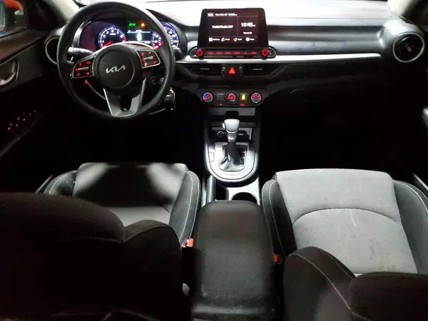 3KPF24AD1PE625991 2023 KIA FORTE - Image 8