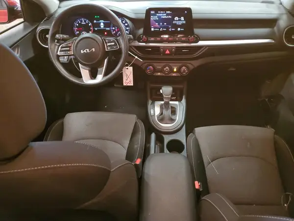 3KPF24AD1PE627126 2023 KIA FORTE - Image 8