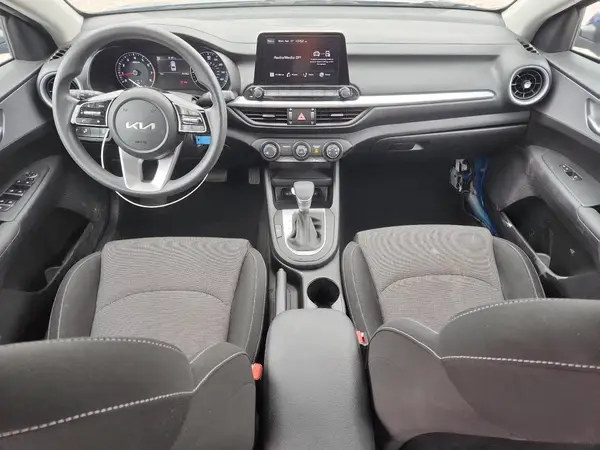 3KPF24AD1PE628762 2023 KIA FORTE - Image 8