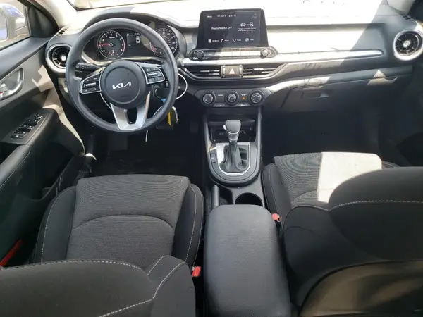 3KPF24AD1PE630852 2023 KIA FORTE - Image 8