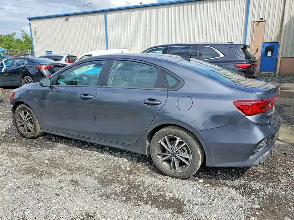 3KPF24AD1PE632939 2023 KIA FORTE - Image 2