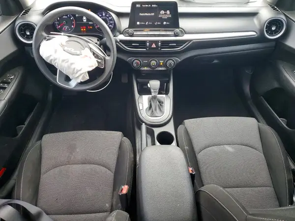3KPF24AD1PE636599 2023 KIA FORTE - Image 8