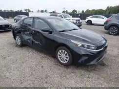 3KPF24AD1PE637204 2023 KIA FORTE