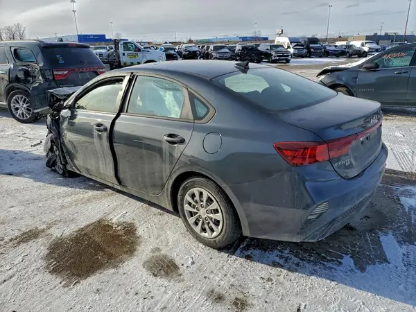 3KPF24AD1PE643567 2023 KIA FORTE - Image 2