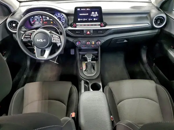 3KPF24AD1PE645044 2023 KIA FORTE - Image 8