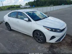 3KPF24AD1PE645156 2023 KIA FORTE