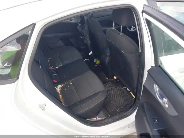 3KPF24AD1PE645156 2023 KIA FORTE - Image 8
