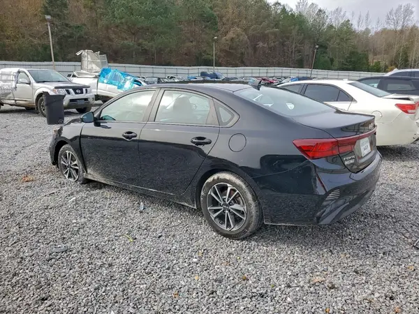 3KPF24AD1PE654083 2023 KIA FORTE - Image 2