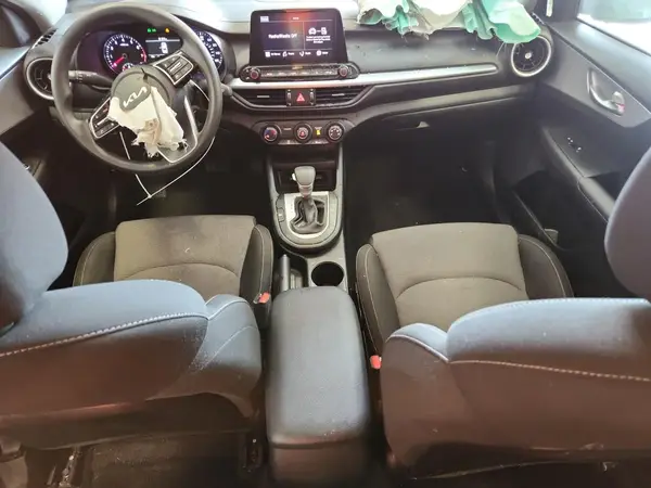 3KPF24AD1PE668128 2023 KIA FORTE - Image 8