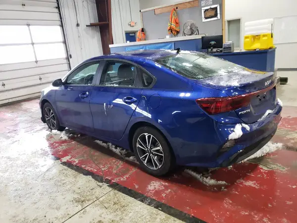 3KPF24AD1PE668484 2023 KIA FORTE - Image 2