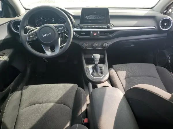 3KPF24AD1PE670106 2023 KIA FORTE - Image 8