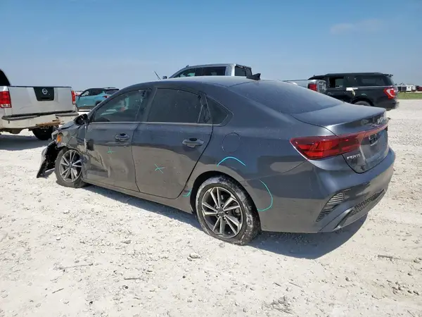 3KPF24AD1PE679839 2023 KIA FORTE - Image 2