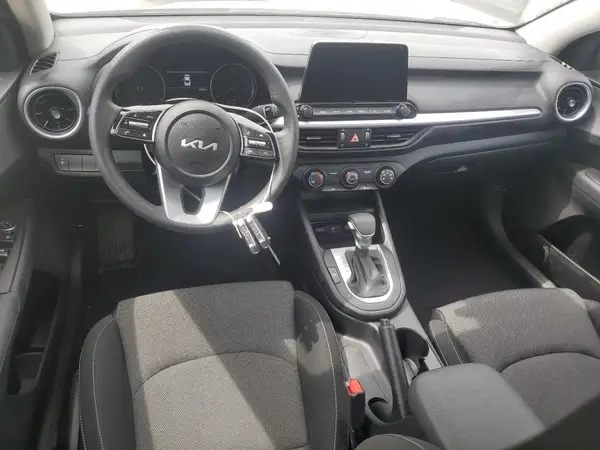 3KPF24AD1PE680537 2023 KIA FORTE - Image 8