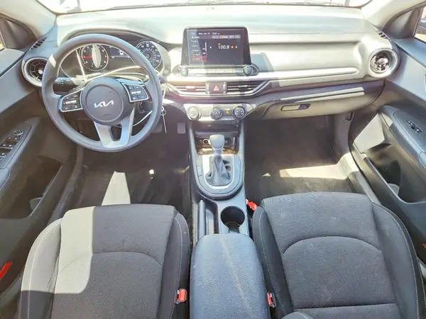 3KPF24AD1PE685396 2023 KIA FORTE - Image 8