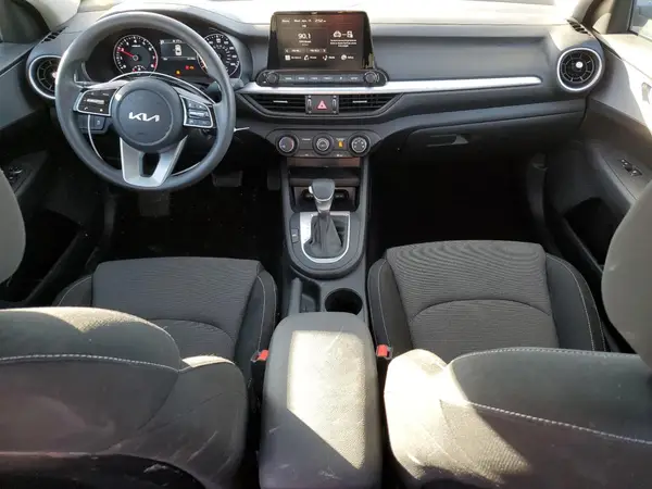 3KPF24AD1PE685625 2023 KIA FORTE - Image 8