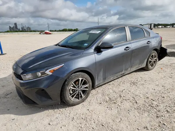 3KPF24AD1PE686970 2023 KIA FORTE - Image 1