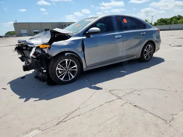 3KPF24AD1PE690520 2023 KIA FORTE - Image 1