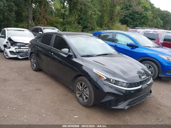 3KPF24AD1PE694745 2023 KIA FORTE - Image 1