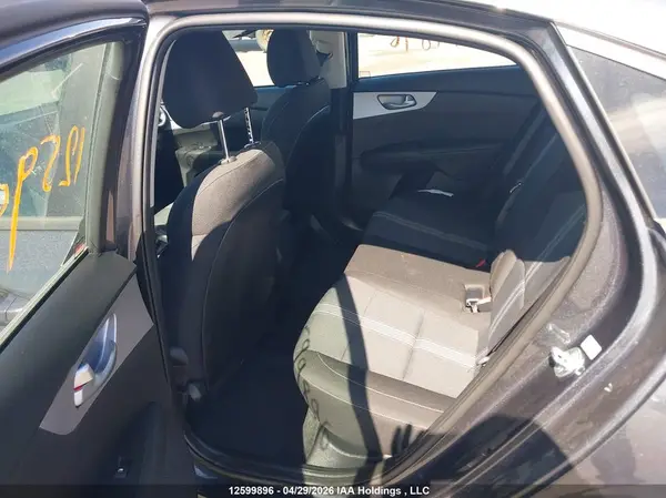 3KPF24AD1PE708238 2023 KIA FORTE - Image 8