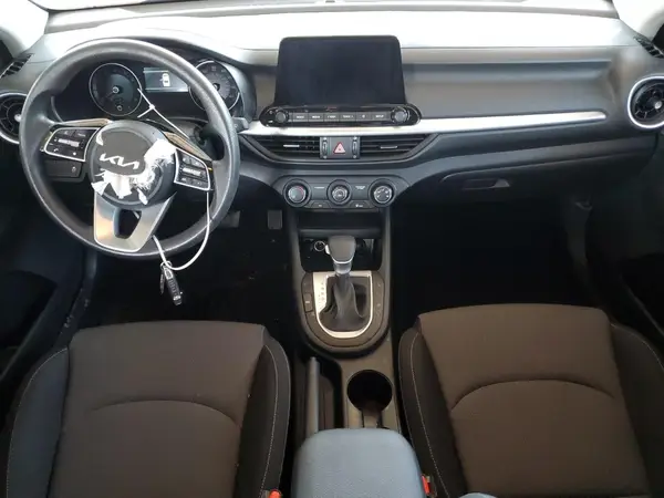 3KPF24AD1RE692321 2024 KIA FORTE - Image 8