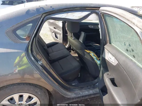 3KPF24AD1RE695381 2024 KIA FORTE - Image 8