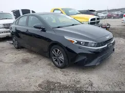 3KPF24AD1RE696871 2024 KIA FORTE