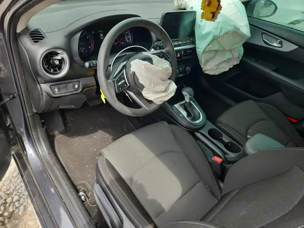 3KPF24AD1RE697812 2024 KIA FORTE - Image 8
